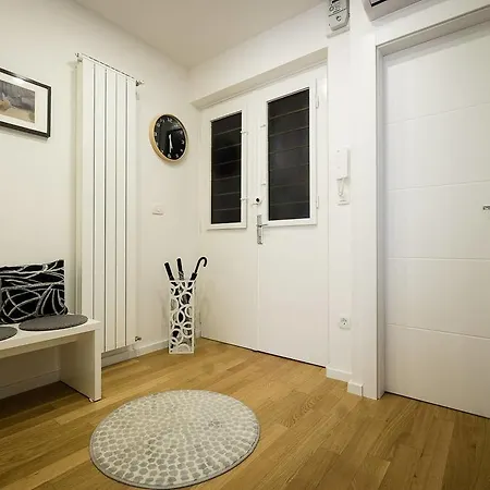 Caelestis Apartment Zagreb Exterior photo