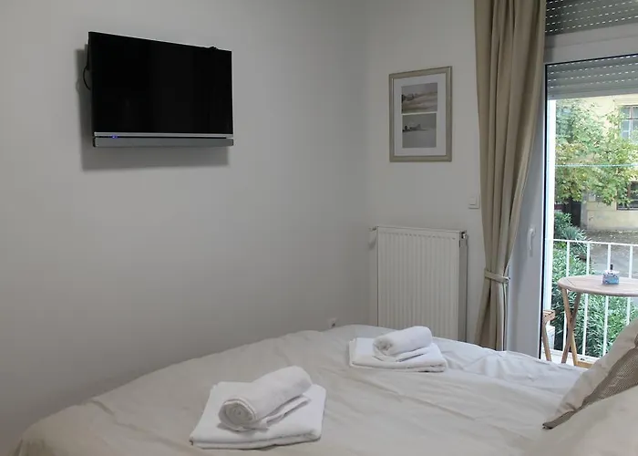 Caelestis Apartment
